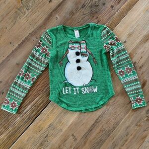 Christmas sweater snowman Size 10. Pre-owned, in excellent condition